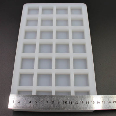 Şeffaf Çikolata Silikon Şeker Kalıbı 28 Kavite 26x16x1.5cm
